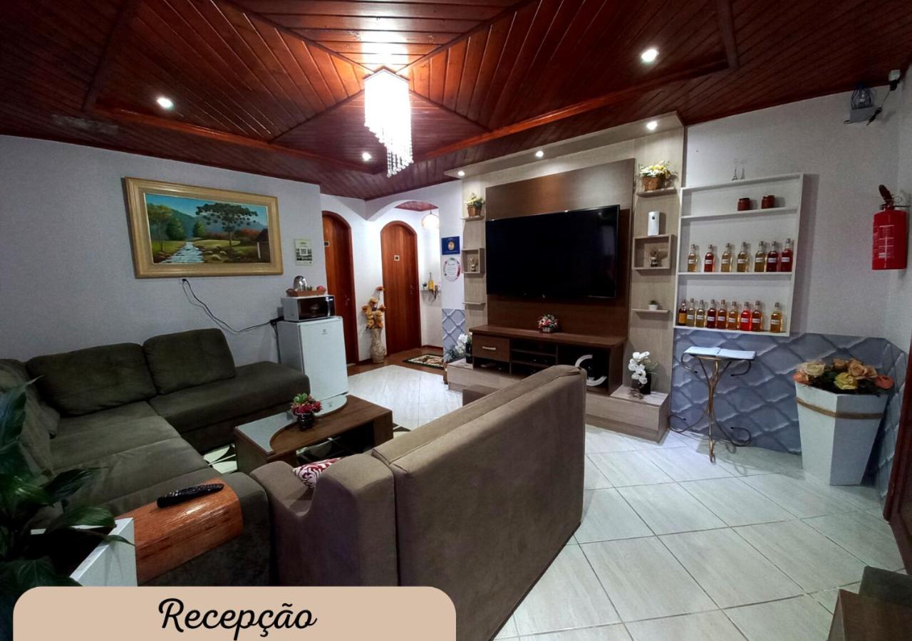 Hospedagem Alternativa Familia Martins Урубиси Екстериор снимка