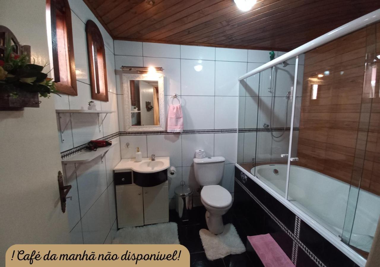 Hospedagem Alternativa Familia Martins Урубиси Екстериор снимка